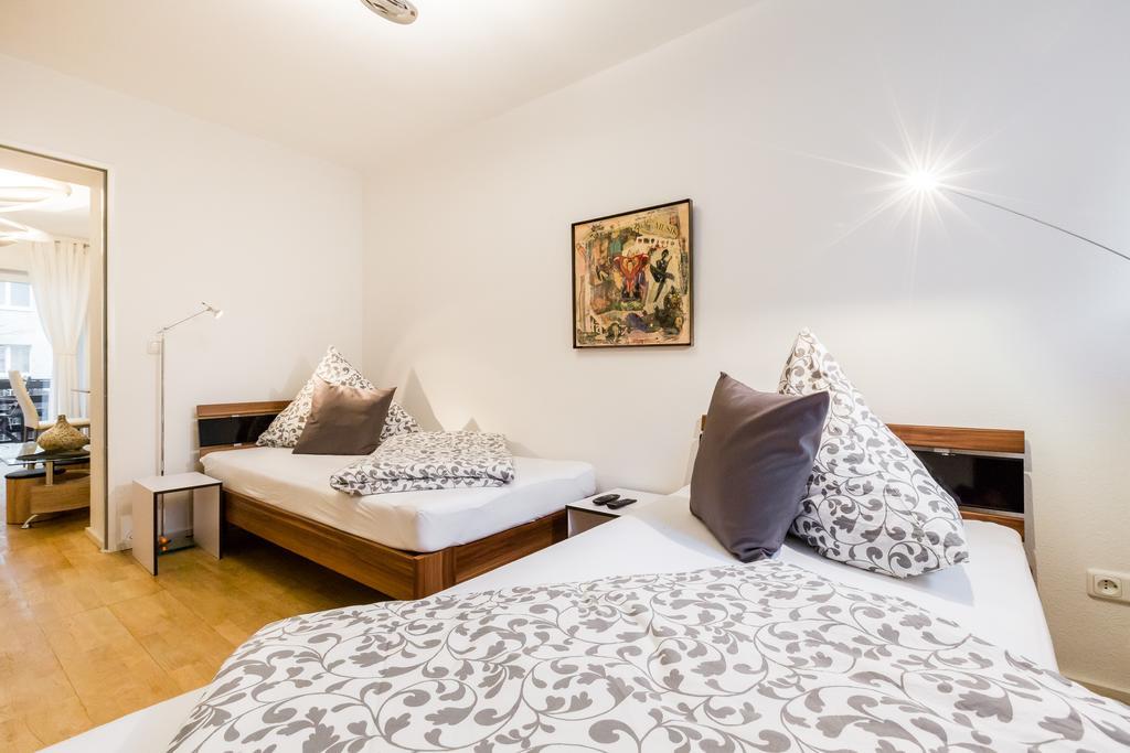 Apartament Ferien Und Messewohnug Kolonia Zewnętrze zdjęcie